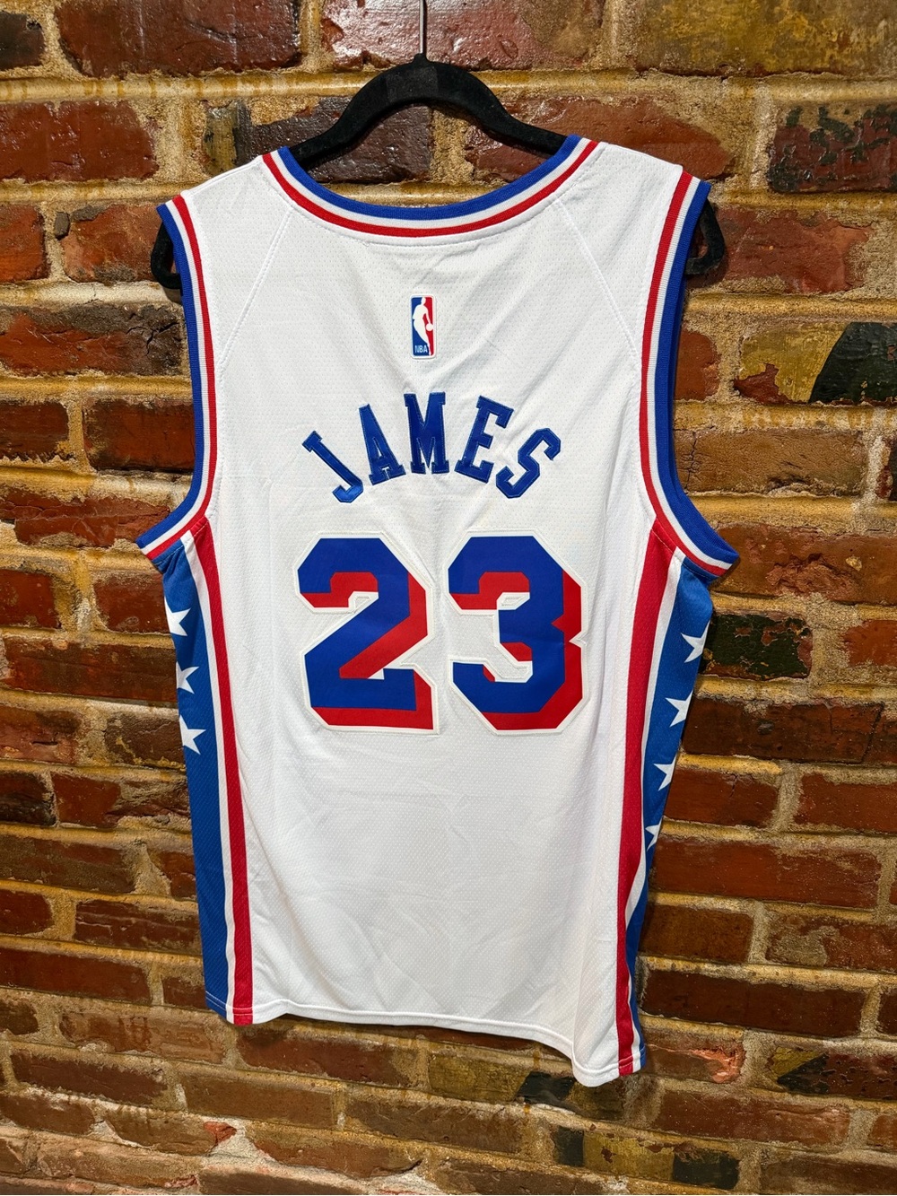 New! LEBRON JAMES Philadelphia 76ers Nike Jersey, Large